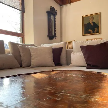 Art Deco بيت للعطل أوسترون