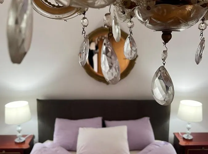 Art Deco בית נופש *